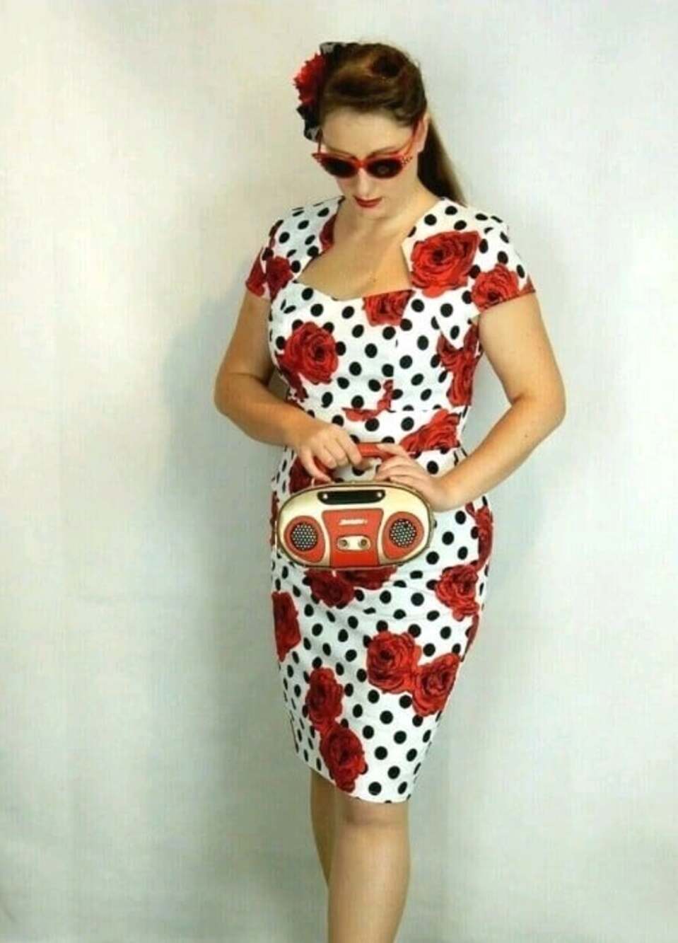 Grace Karin Retro Style White Cap Sleeve Sheath Dress Size Large Red Rose Floral